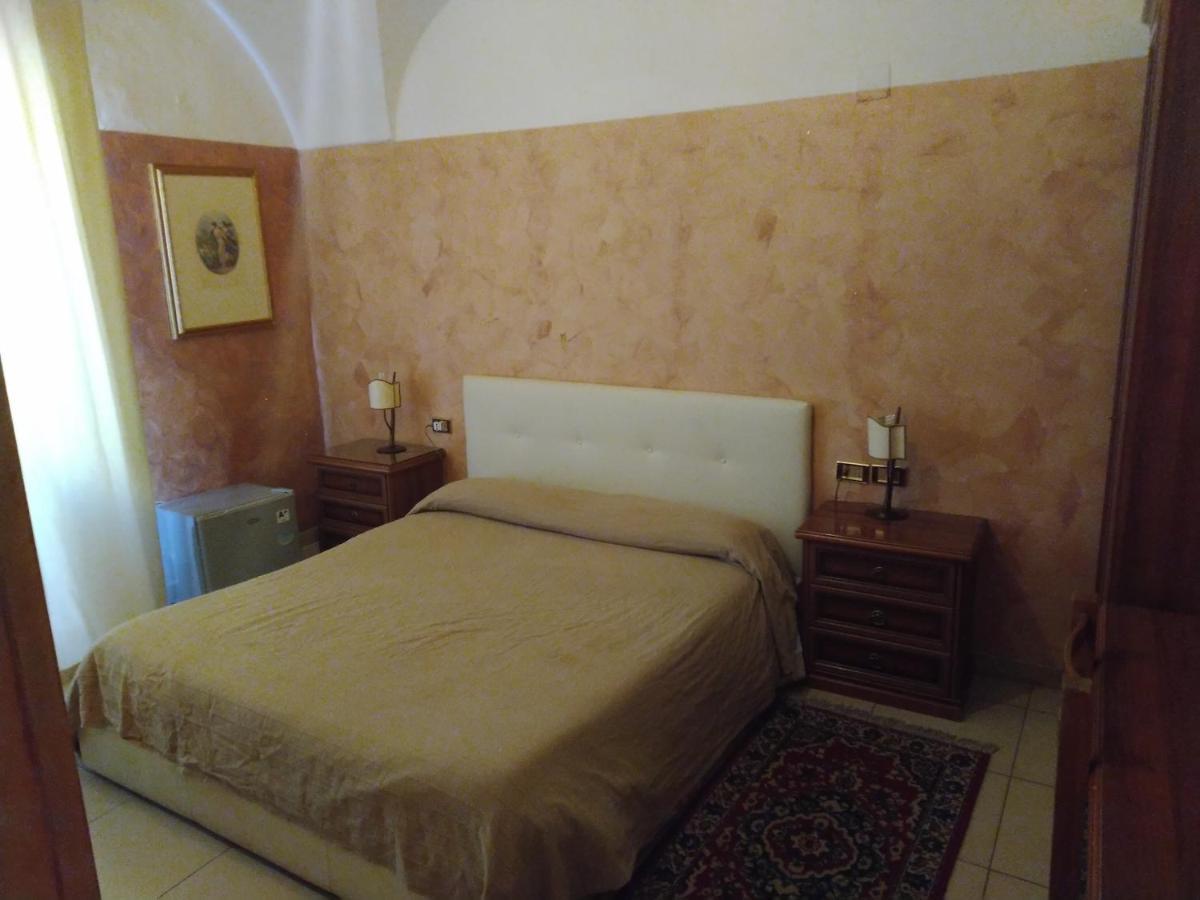 Hotel Centrale Europa Catania Kültér fotó