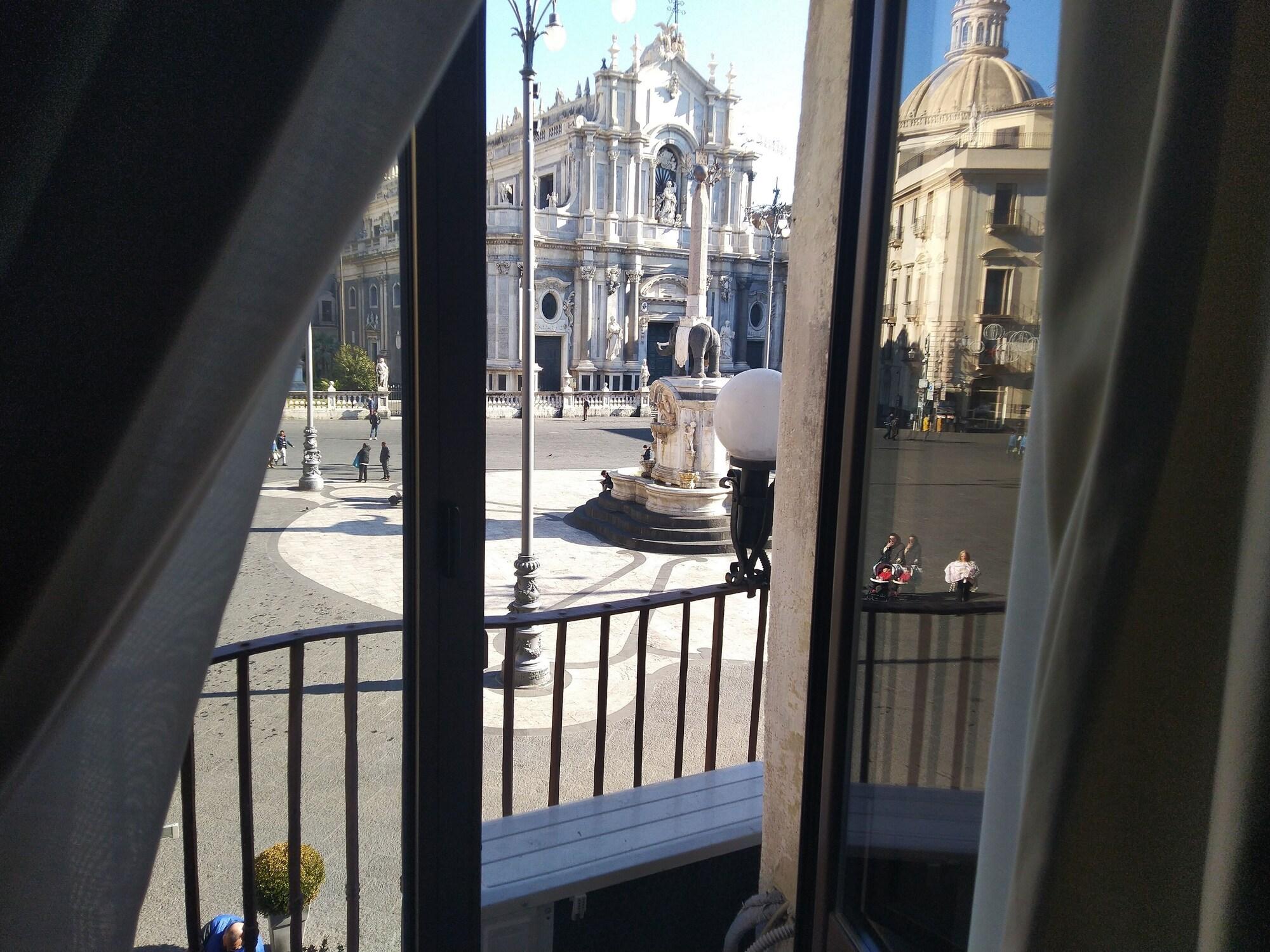 Hotel Centrale Europa Catania Kültér fotó