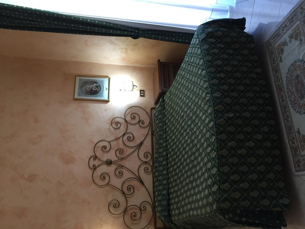 Hotel Centrale Europa Catania Kültér fotó