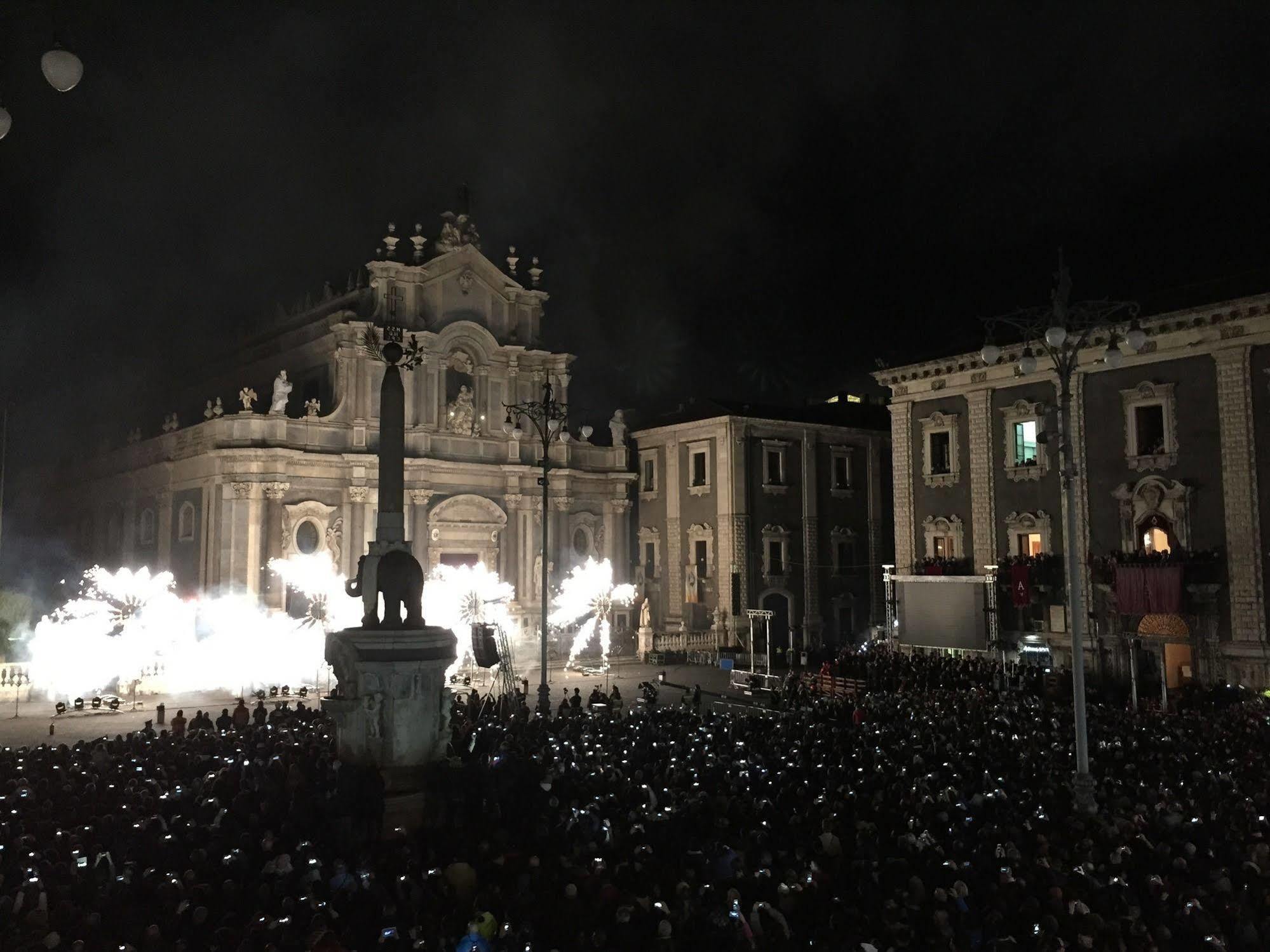 Hotel Centrale Europa Catania Kültér fotó